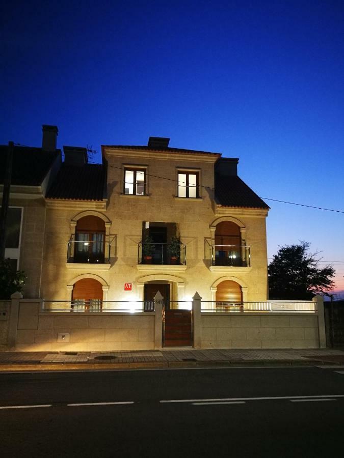 Apartamentos Playa Compostela Vilagarcia de Arousa Ngoại thất bức ảnh